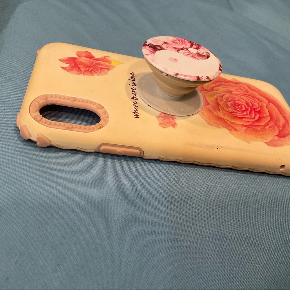 iPhone 10 case - Picture 2 of 2